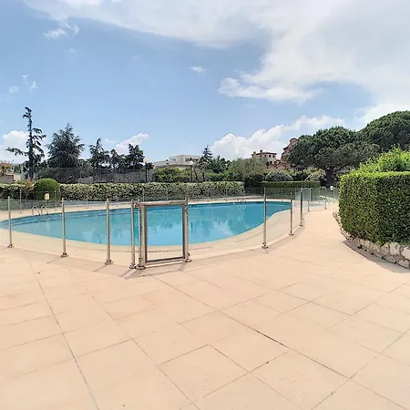 Grand 2 Pièces Dans Une Splendide Résidence Apartamento Antibes